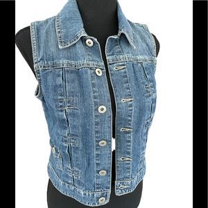 Tommy Hilfiger button front tailored denim vest, size S